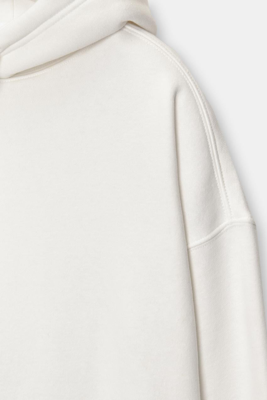 VYBE - Men Basic Hoodie - White