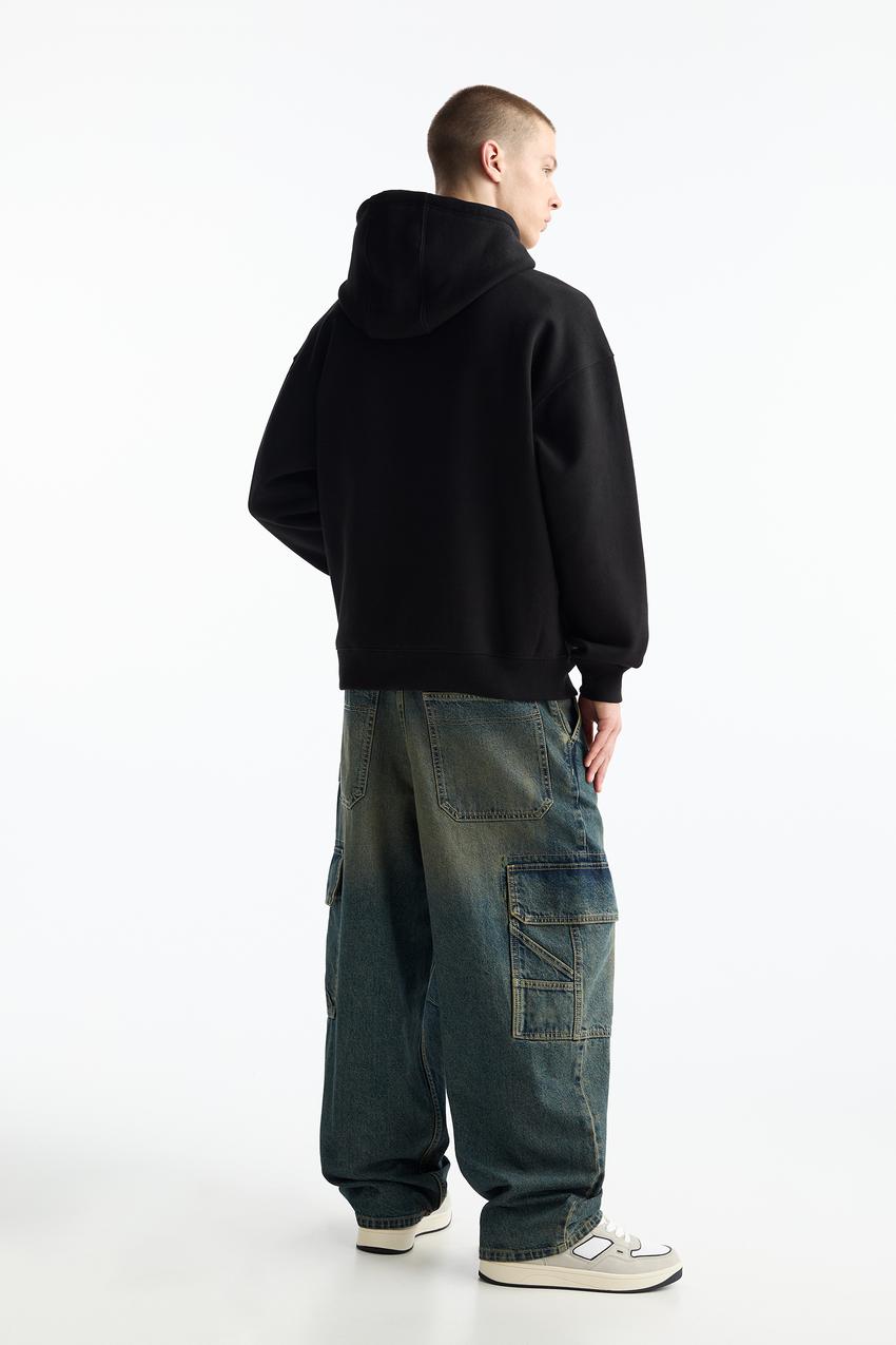 VYBE - Men Basic Hoodie - Black