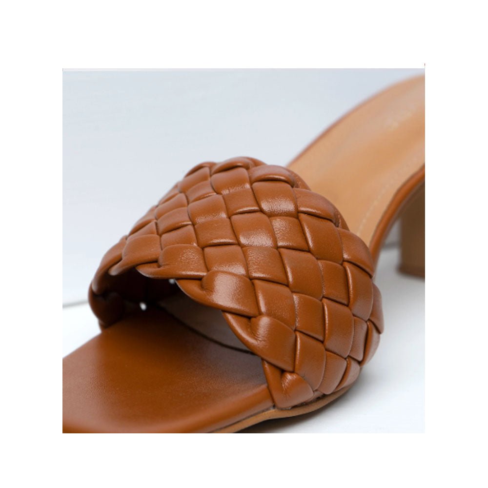 VYBE- Flip Weave Shoe-Brown