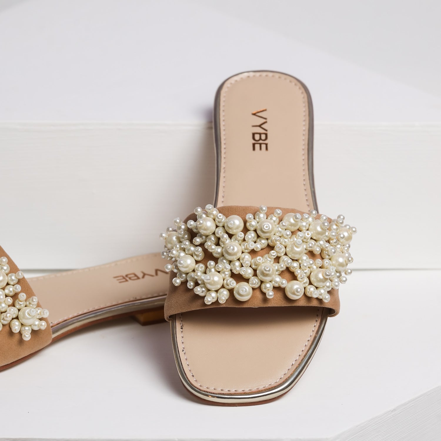 VYBE- One Strap Peral- Beige