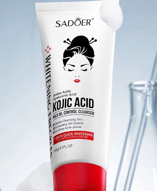 SADOER Best Skin Mild Cleansing Moisturizer Facial Wash Niacinamide Kojic Acid Whitening Oily Skin Control Face Cleanser SD10445