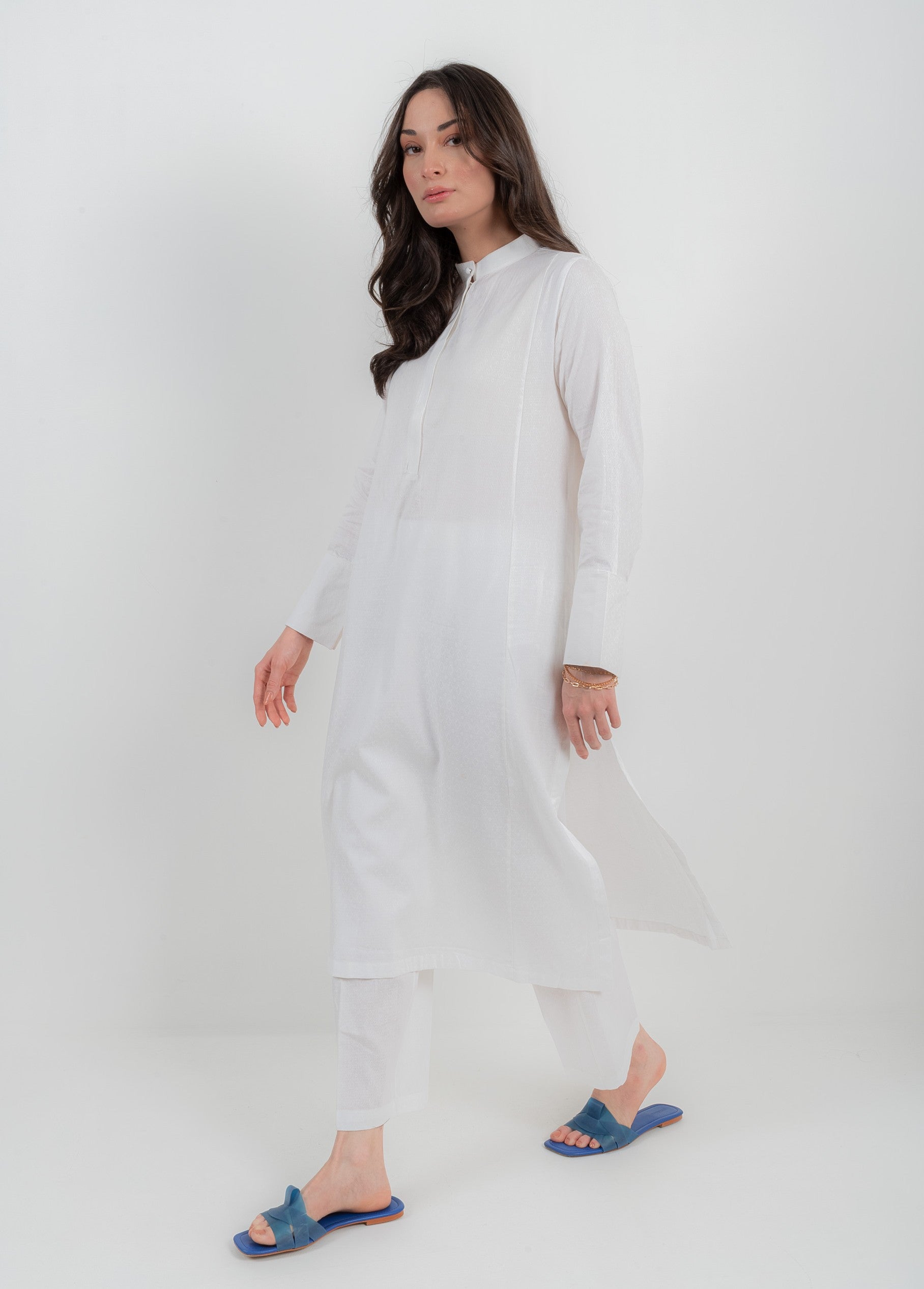 VYBE Basic Co-Ord-Ornate White