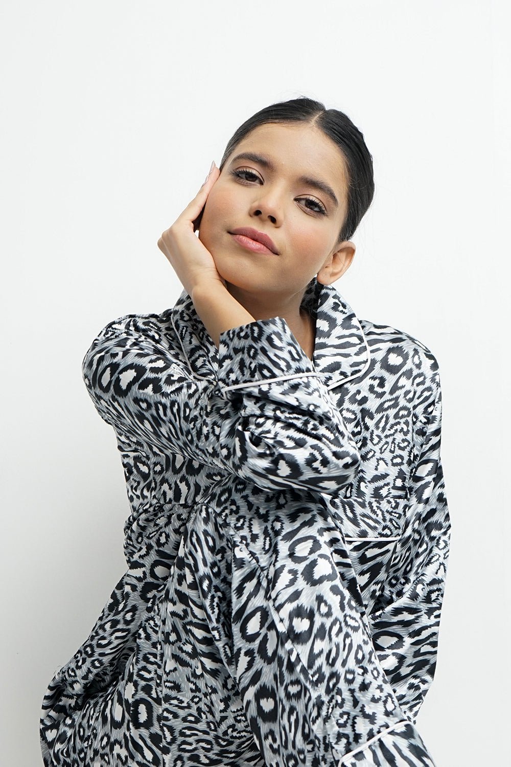 Vybe - PJ SET (Cheetah Print Black)