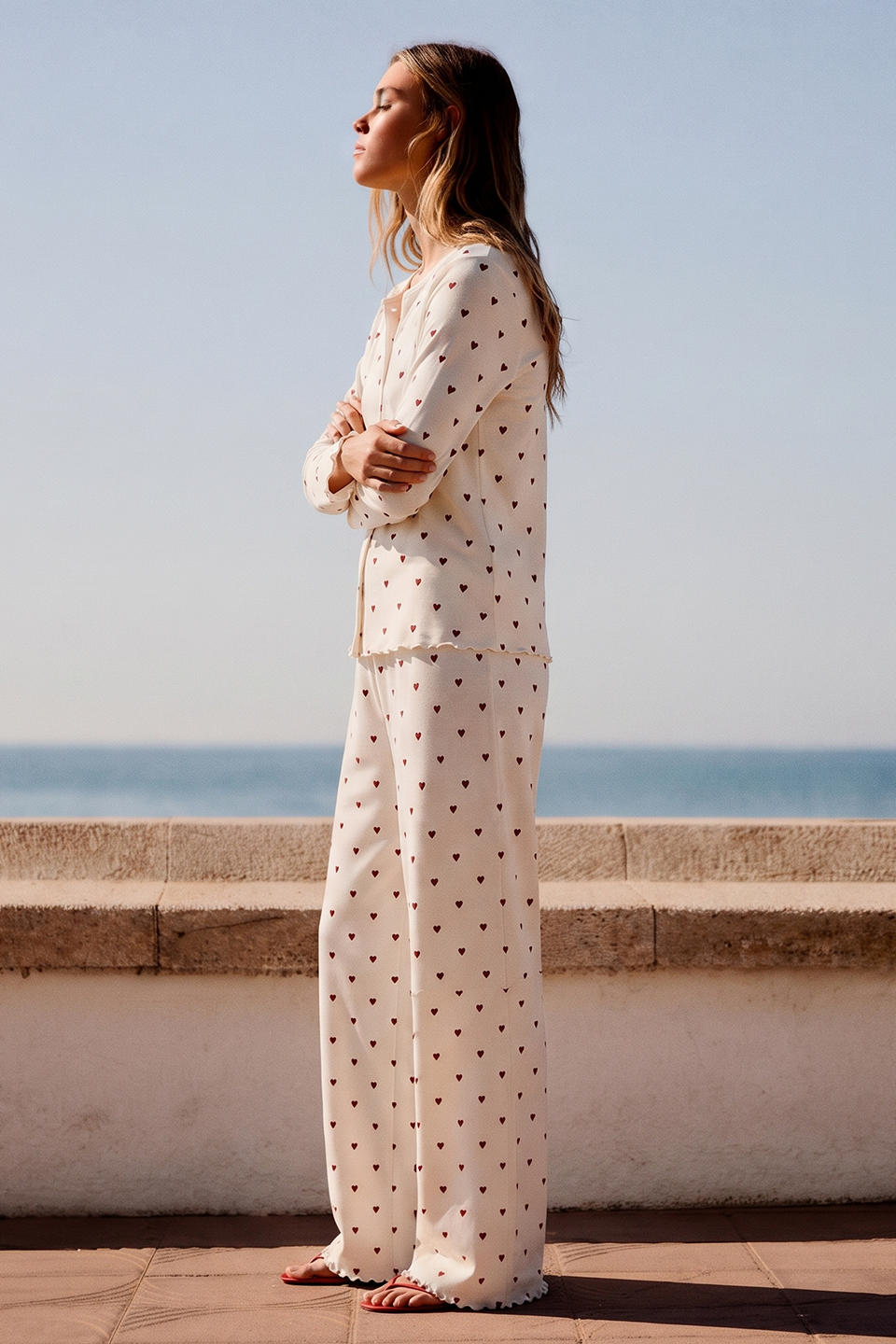 Vybe - Ivory Dream Set (Heart Printed) - Oat Milk