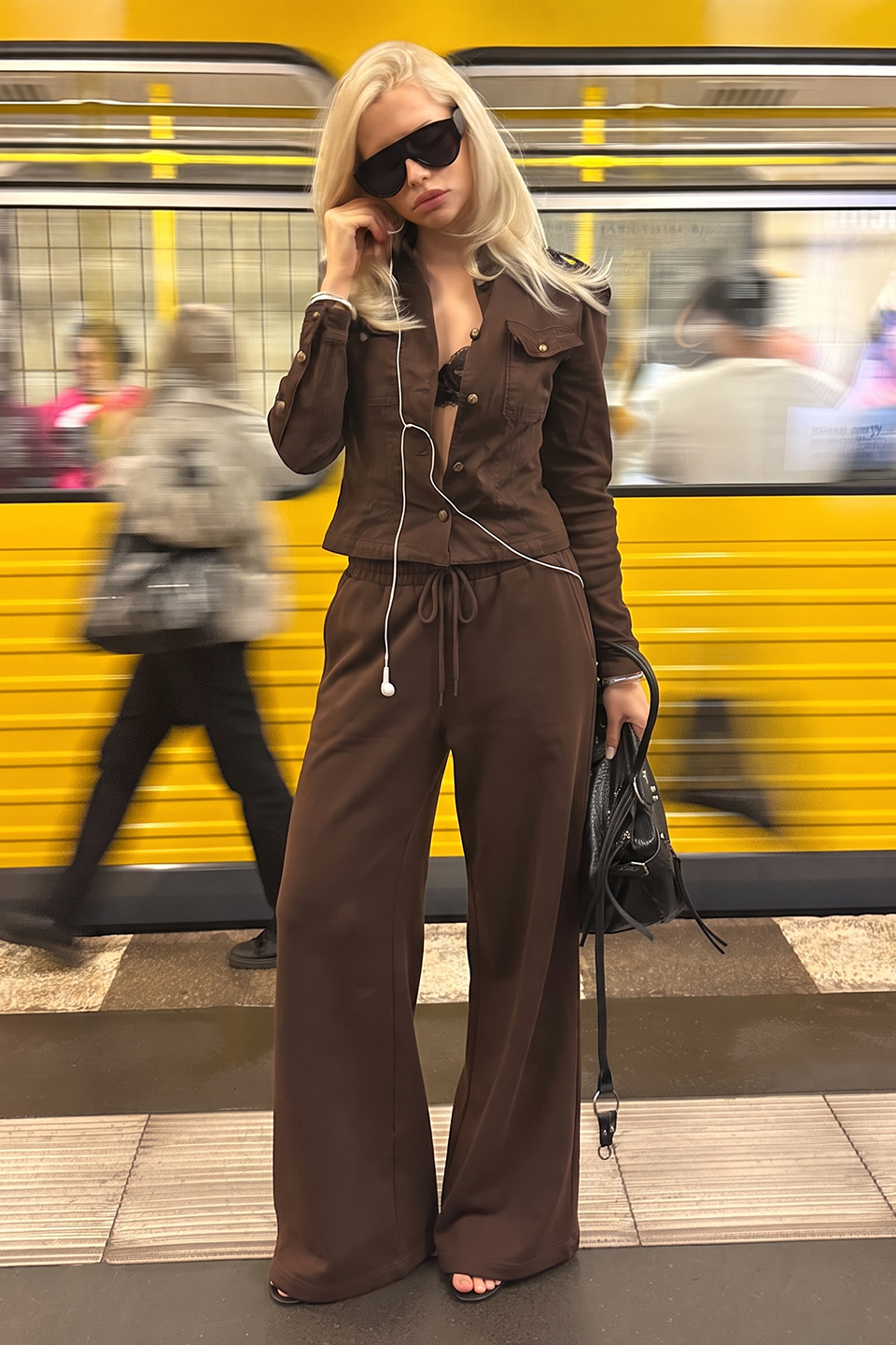 Vybe - Wide Pull-On Trouser | Mocha Brown