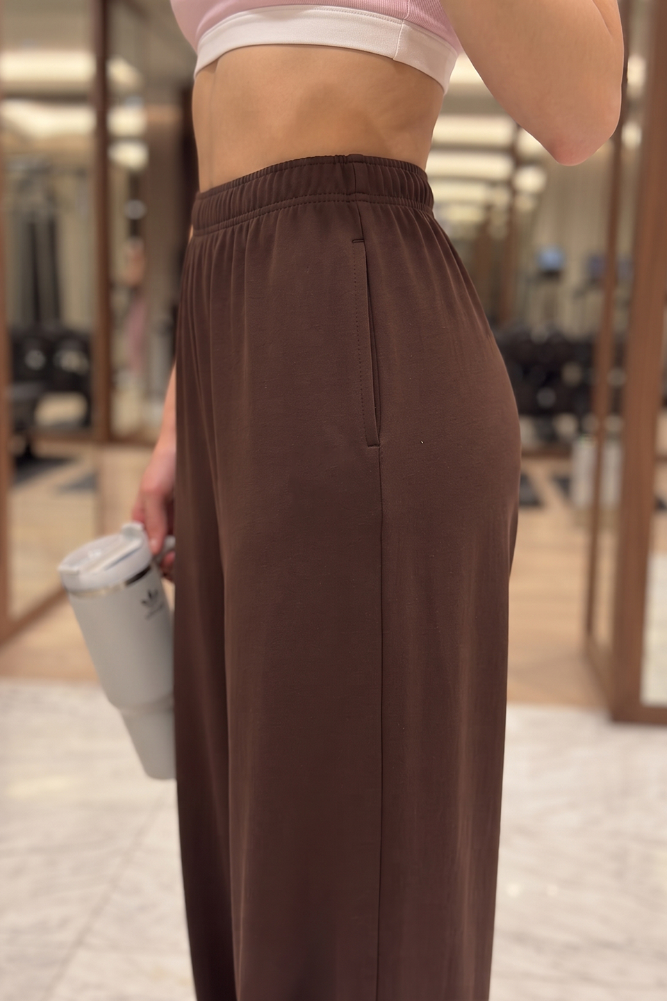 Vybe - Women Wide-leg Trouser With Scalloped Edge - Mocha