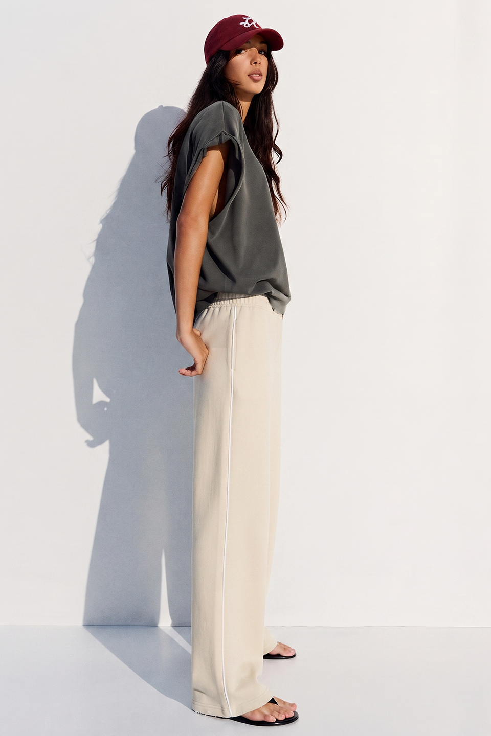 Vybe - Women Wide-leg Plush Trouser With Trim Detail - Oat Milk