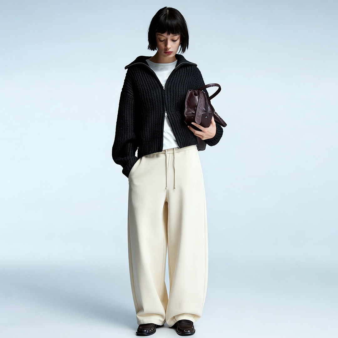 Vybe - Women Wide-leg Trouser With Adjustable Hem - Oat Milk