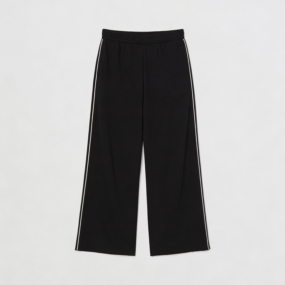 Vybe - Men Wide-leg Plush Trouser With Trim Detail - Black