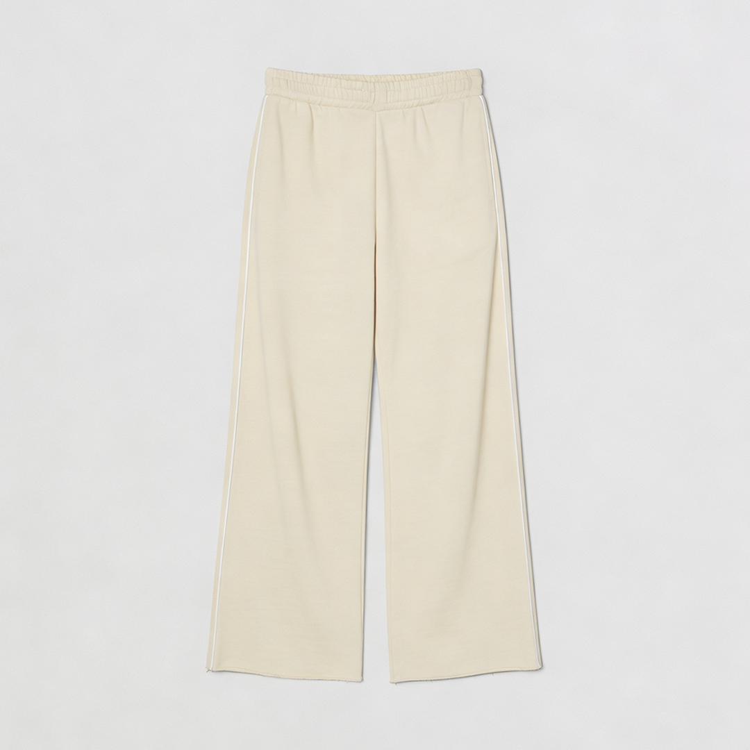 Vybe - Men Wide-leg Plush Trouser With Trim Detail - Oat Milk
