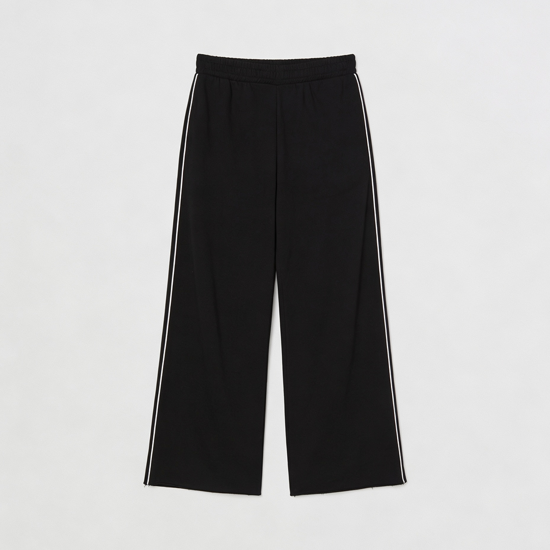 Vybe - Women Wide-leg Plush Trouser With Trim Detail - Black