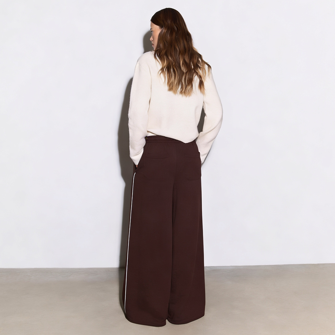 Vybe - Women Wide-leg Plush Trouser With Trim Detail - Mocha
