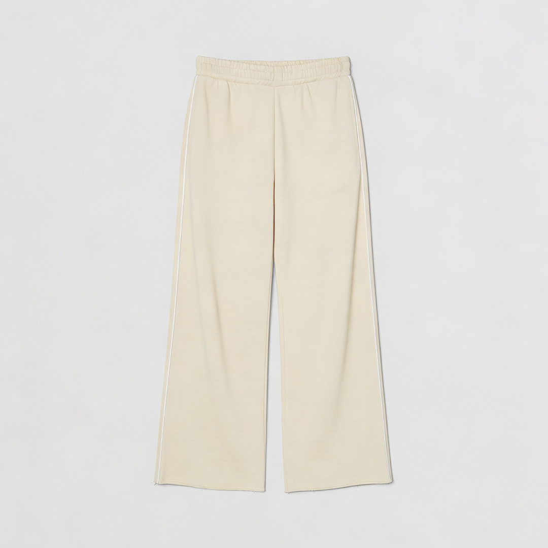Vybe - Women Wide-leg Plush Trouser With Trim Detail - Oat Milk