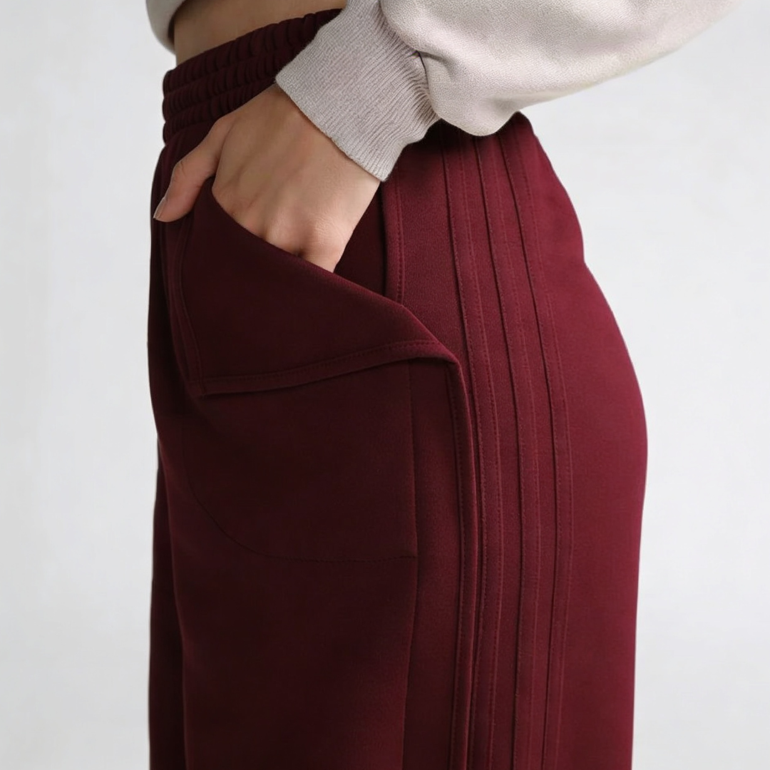 Vybe - Women Smart Pocket Wide-leg Trouser - Maroon