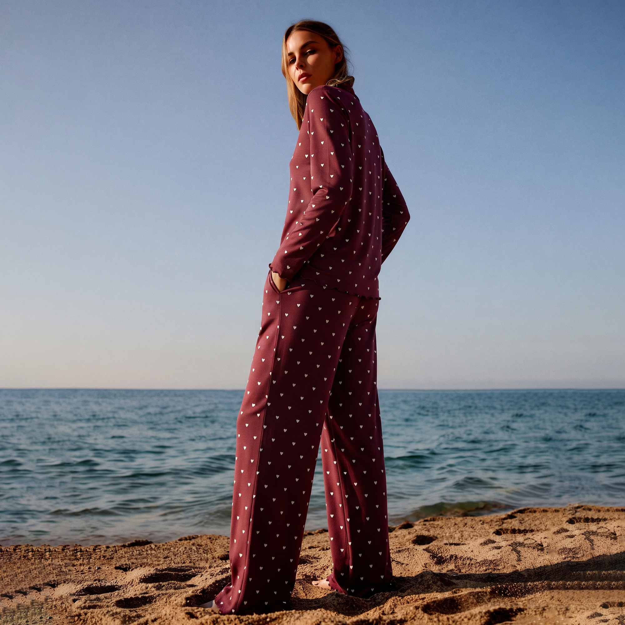 Vybe - Ivory Dream Set (Heart Printed) - Maroon
