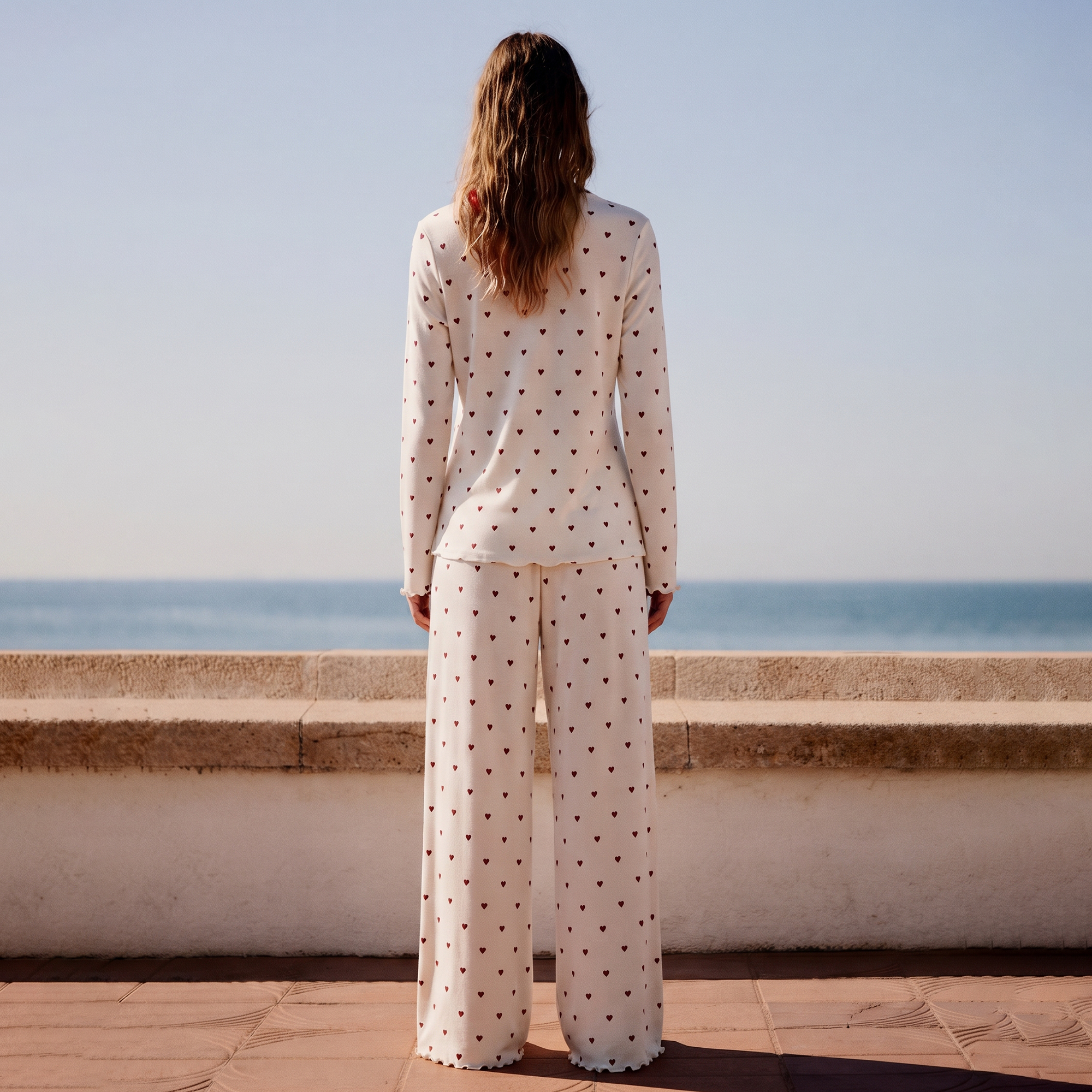 Vybe - Ivory Dream Set (Heart Printed) - Oat Milk
