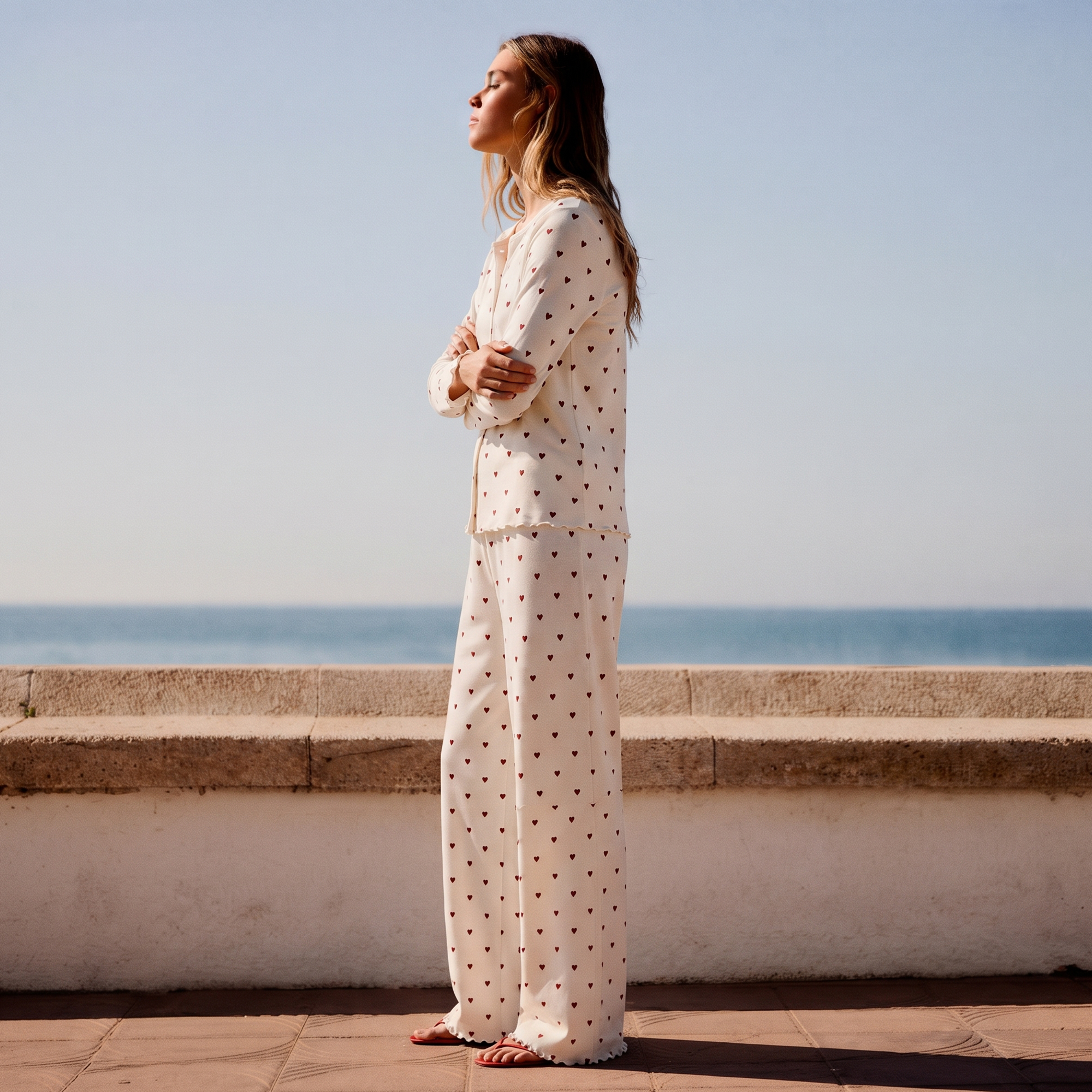 Vybe - Ivory Dream Set (Heart Printed) - Oat Milk