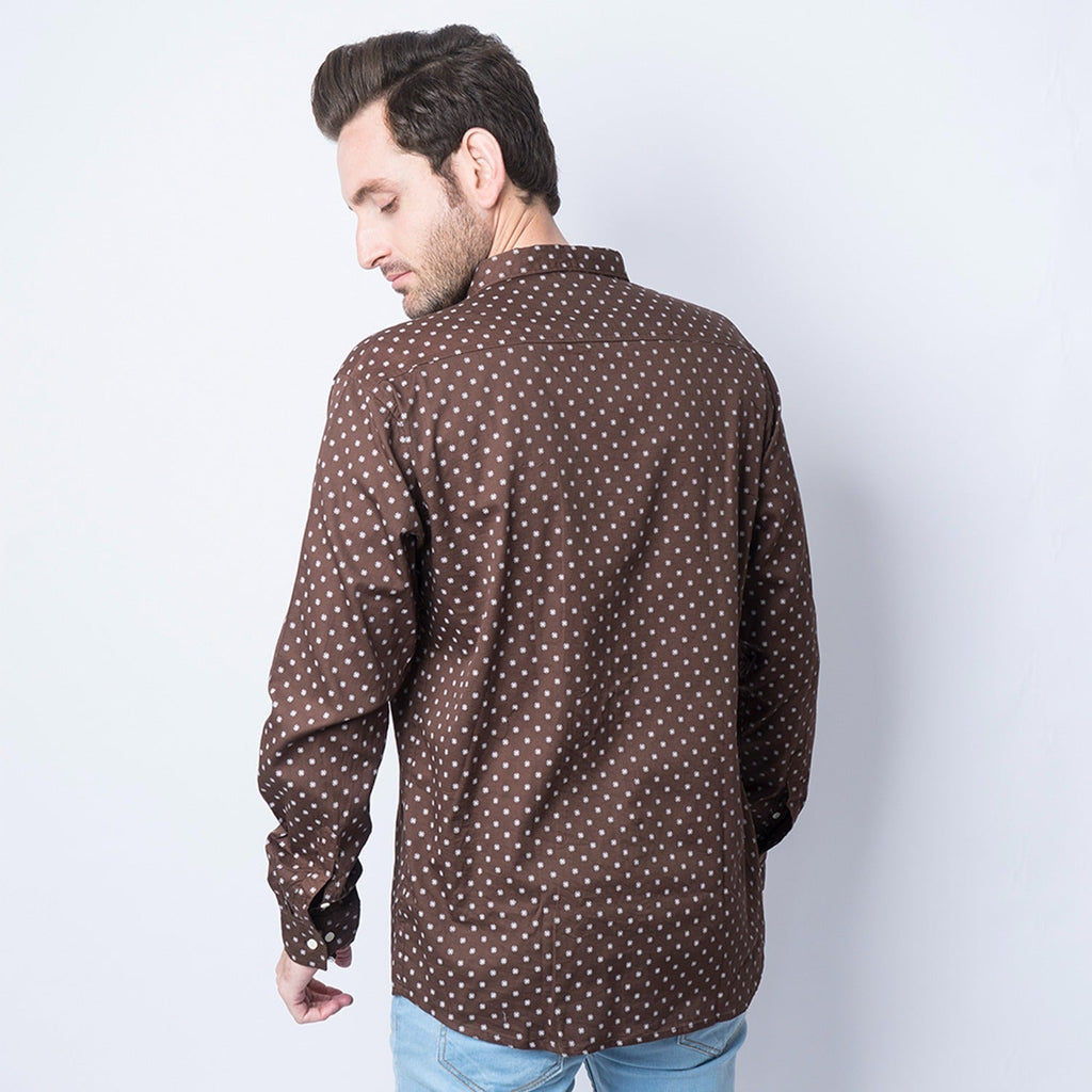 VYBE - Dotted Brown and white