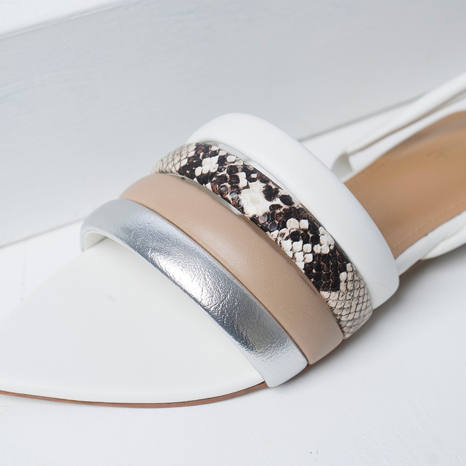 VYBE-  Sneak Silver Slide- White