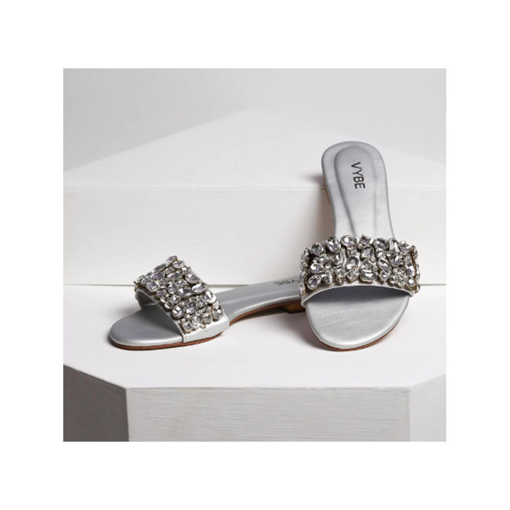 VYBE- Big Peral Bunch- Gray