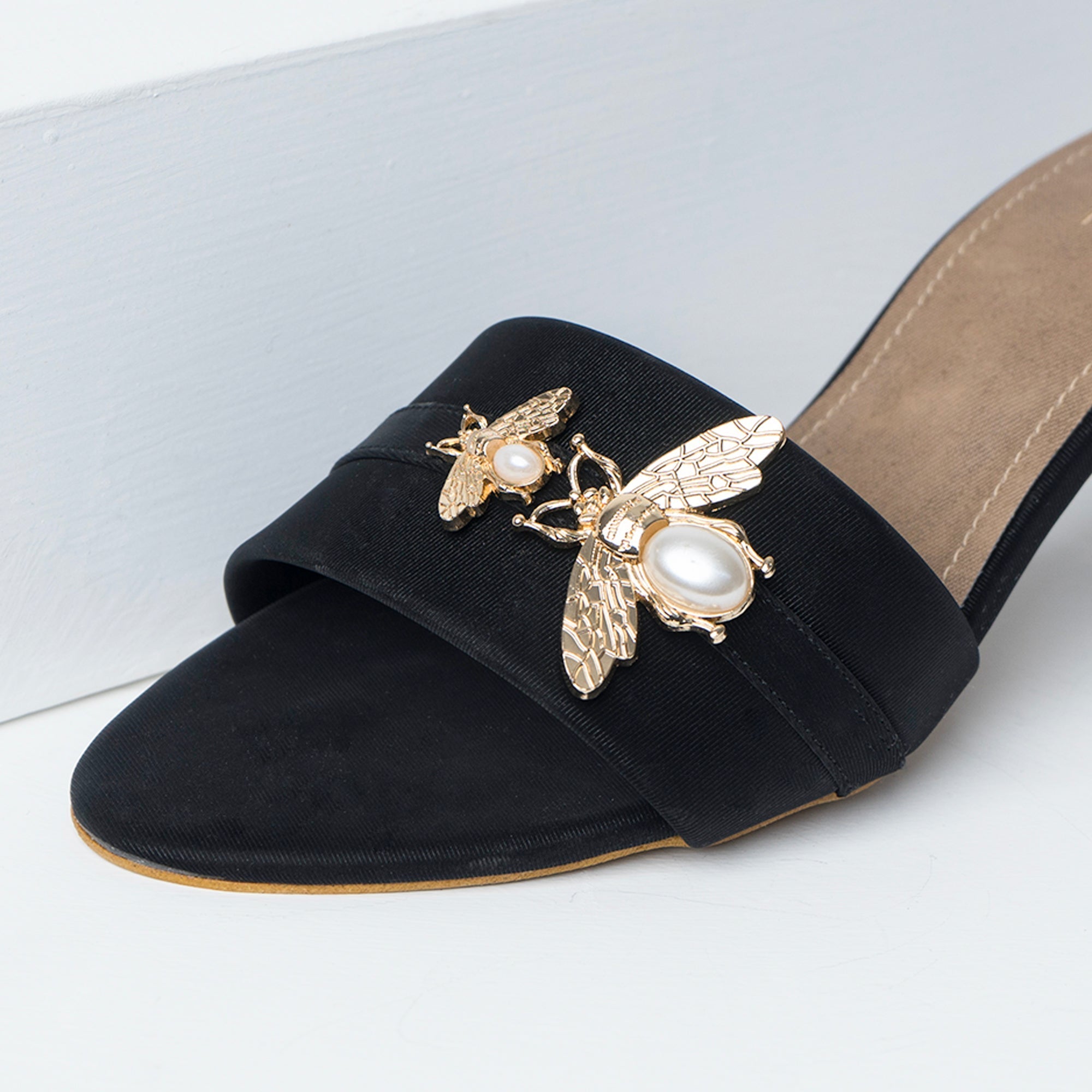 VYBE- Butterfly Heel